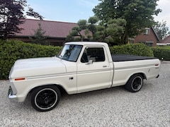 Ford F100 - USA Pick up