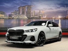 BMW 5-serie Touring - 520i M-Sport|ShadowLine|Panorama|H/K|208PK
