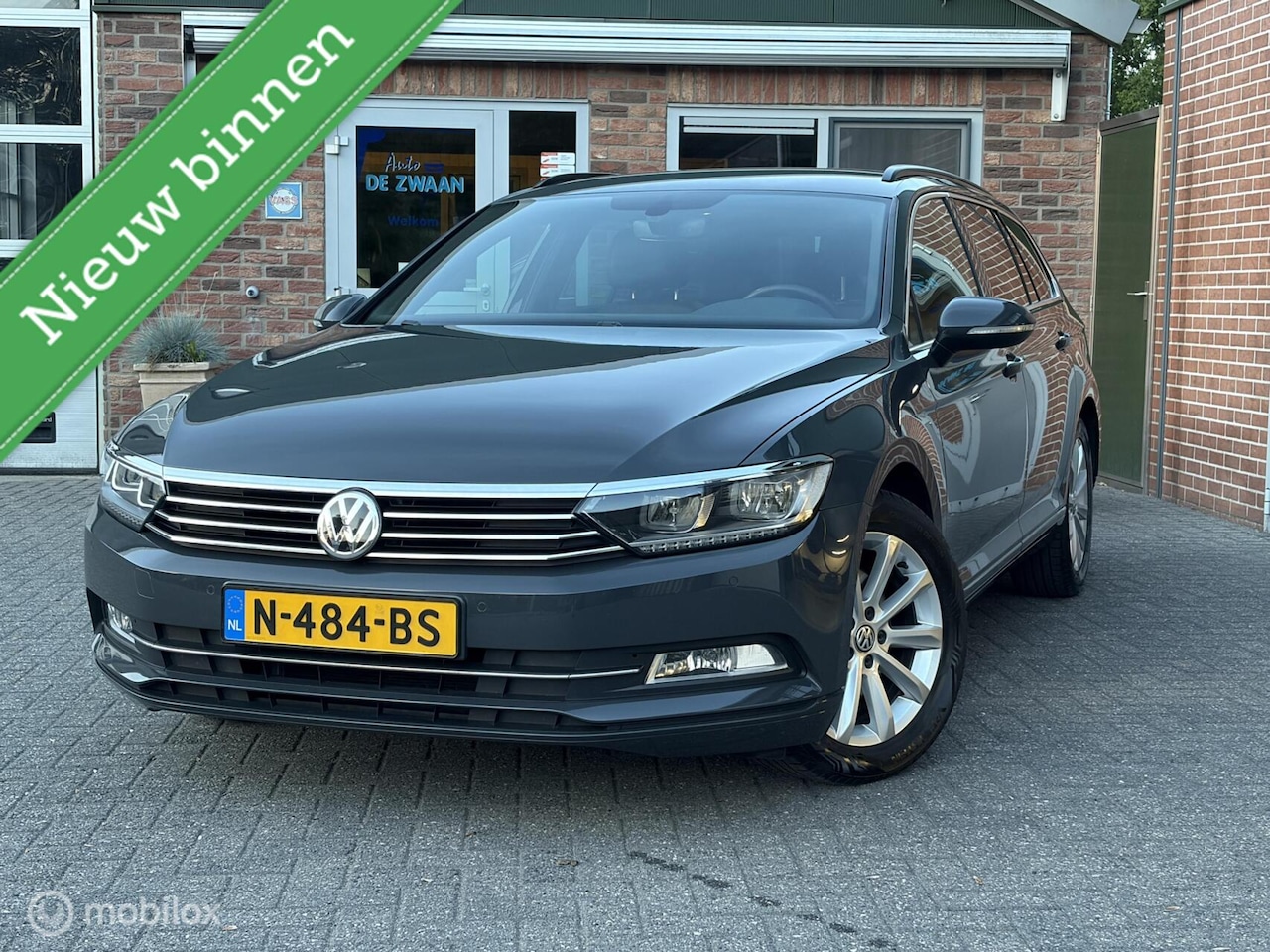 Volkswagen Passat Variant - 1.4 TSI ACT Highline|Leer|Virtueel Cockpit|Carplay|Stoelverwarming|Parkeersensoren V/A|Ada - AutoWereld.nl