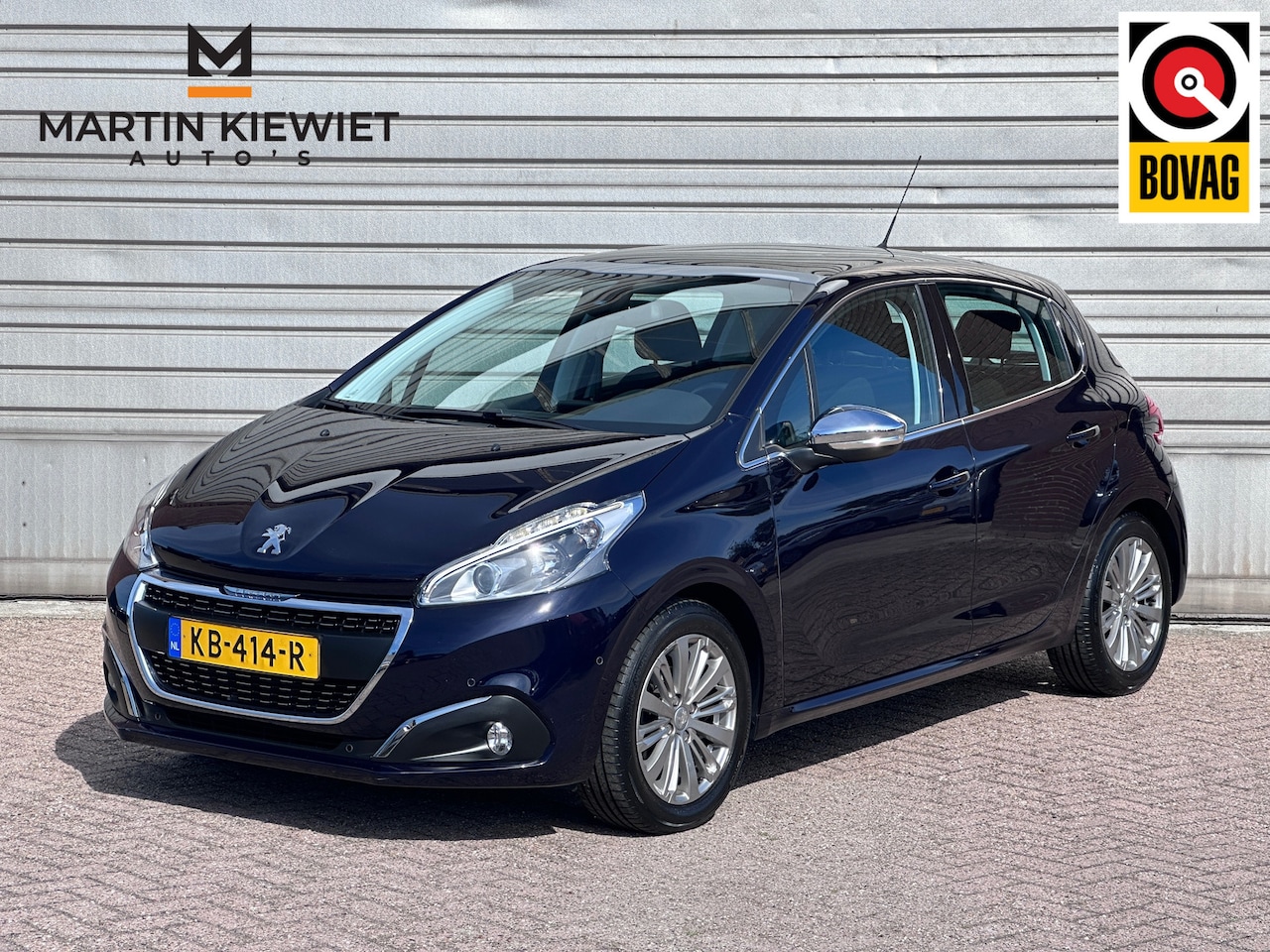 Peugeot 208 - 1.2 PureTech 110pk Allure|Camera|Panorama|Navigatie - AutoWereld.nl
