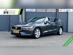 Volvo V60 - 2.0 B3 Momentum Business | Automaat | Trekhaak Wegblp. | 2021 | Apative Cruise | BLIS | Mi