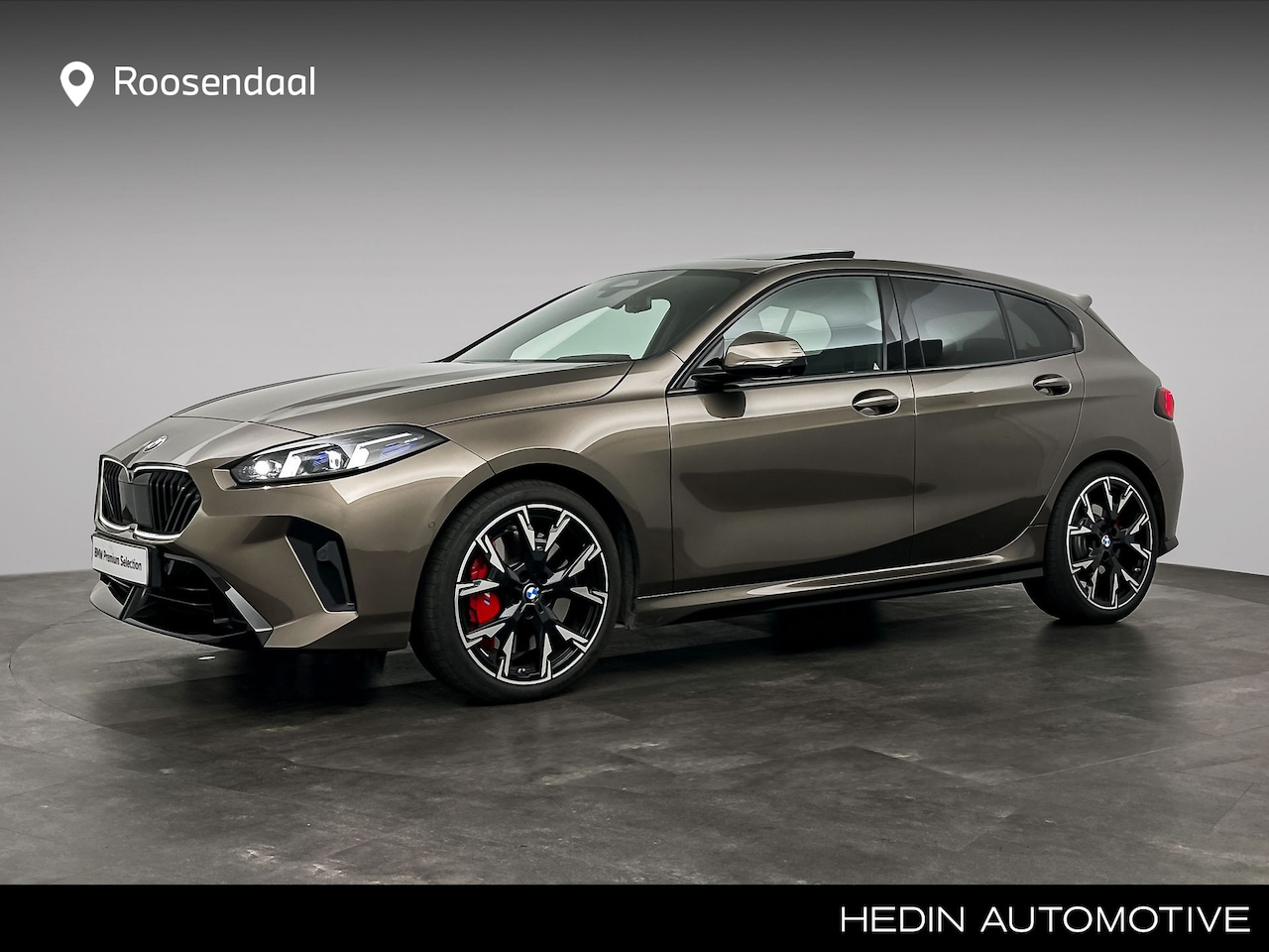 BMW 1-serie - 120 M Sport Design Edition | Panoramadak | Trekhaak | Harman Kardon | Comfort Access | Hea - AutoWereld.nl