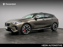 BMW 1-serie - 120 M Sport Design Edition | Panoramadak | Trekhaak | Harman Kardon | Comfort Access | Hea