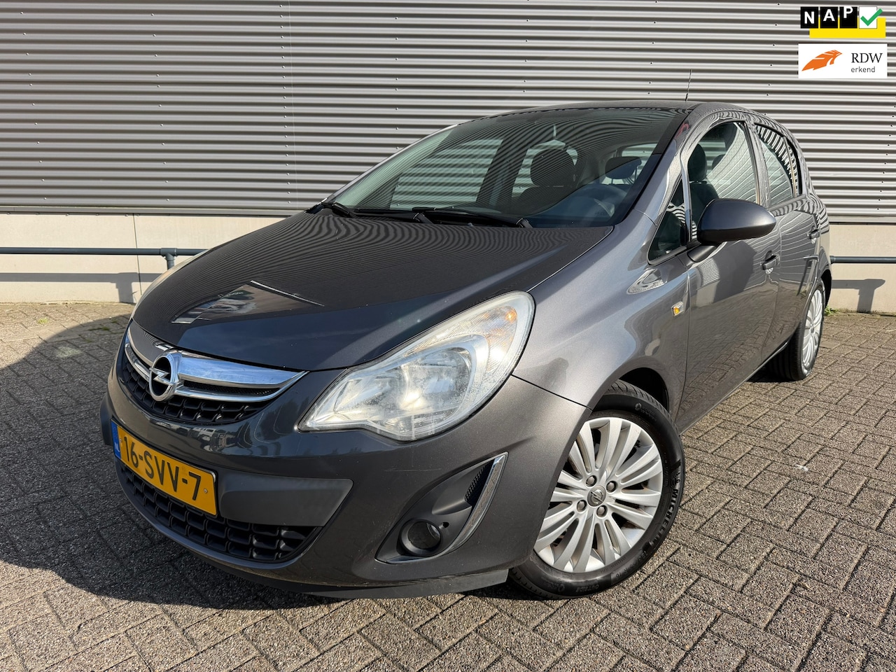 Opel Corsa - 1.4-16V Cosmo 1.4-16V Cosmo - AutoWereld.nl