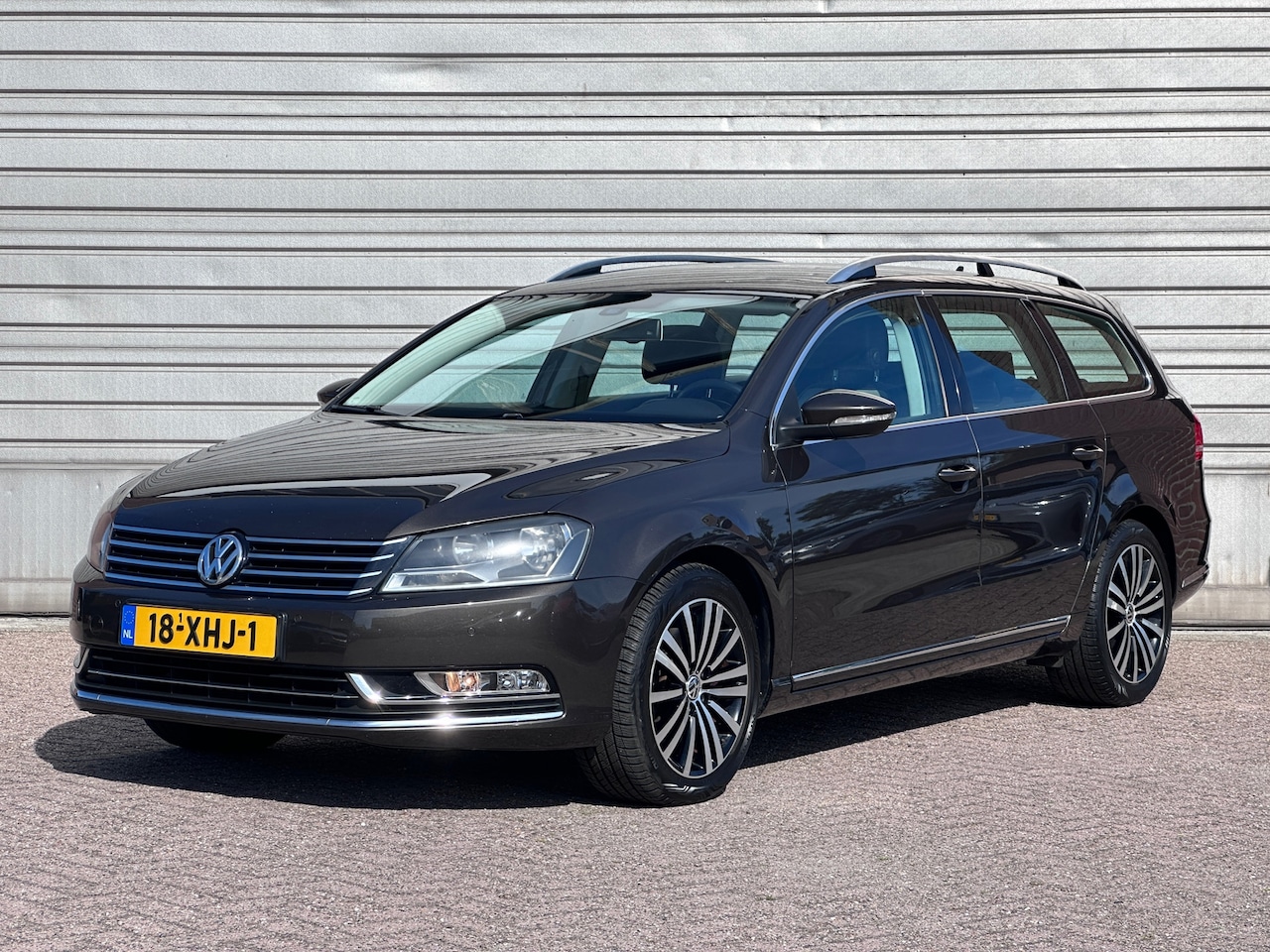 Volkswagen Passat Variant - 1.4 TSI High Executive Line Automaat|Trekhaak|Alcantara|PDC - AutoWereld.nl