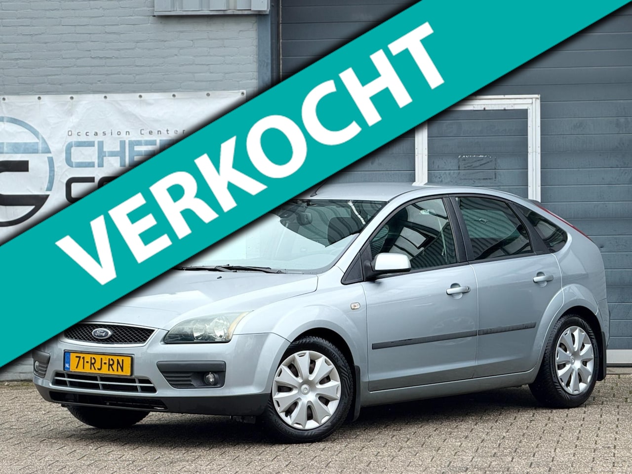 Ford Focus - 1.6|NAP|APK|AIRCO|CRUISE|2EIG|DISTRIBUTIEVV|CARPLAY! - AutoWereld.nl
