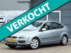 Ford Focus - 1.6|NAP|APK|AIRCO|CRUISE|2EIG|DISTRIBUTIEVV|CARPLAY