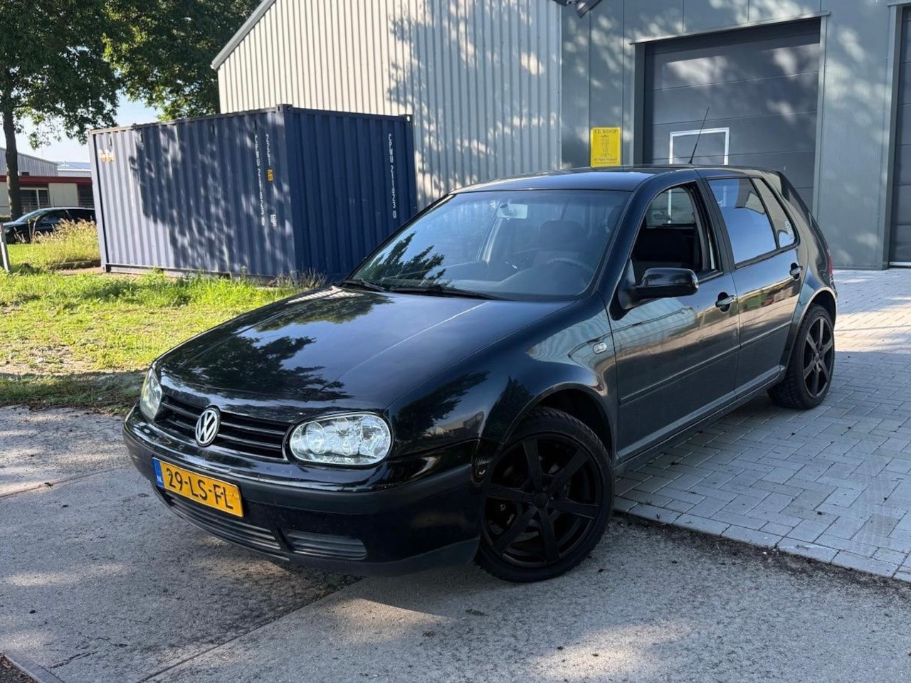 Volkswagen Golf - 1.6-16V FSI Ocean Jaar Apk - AutoWereld.nl