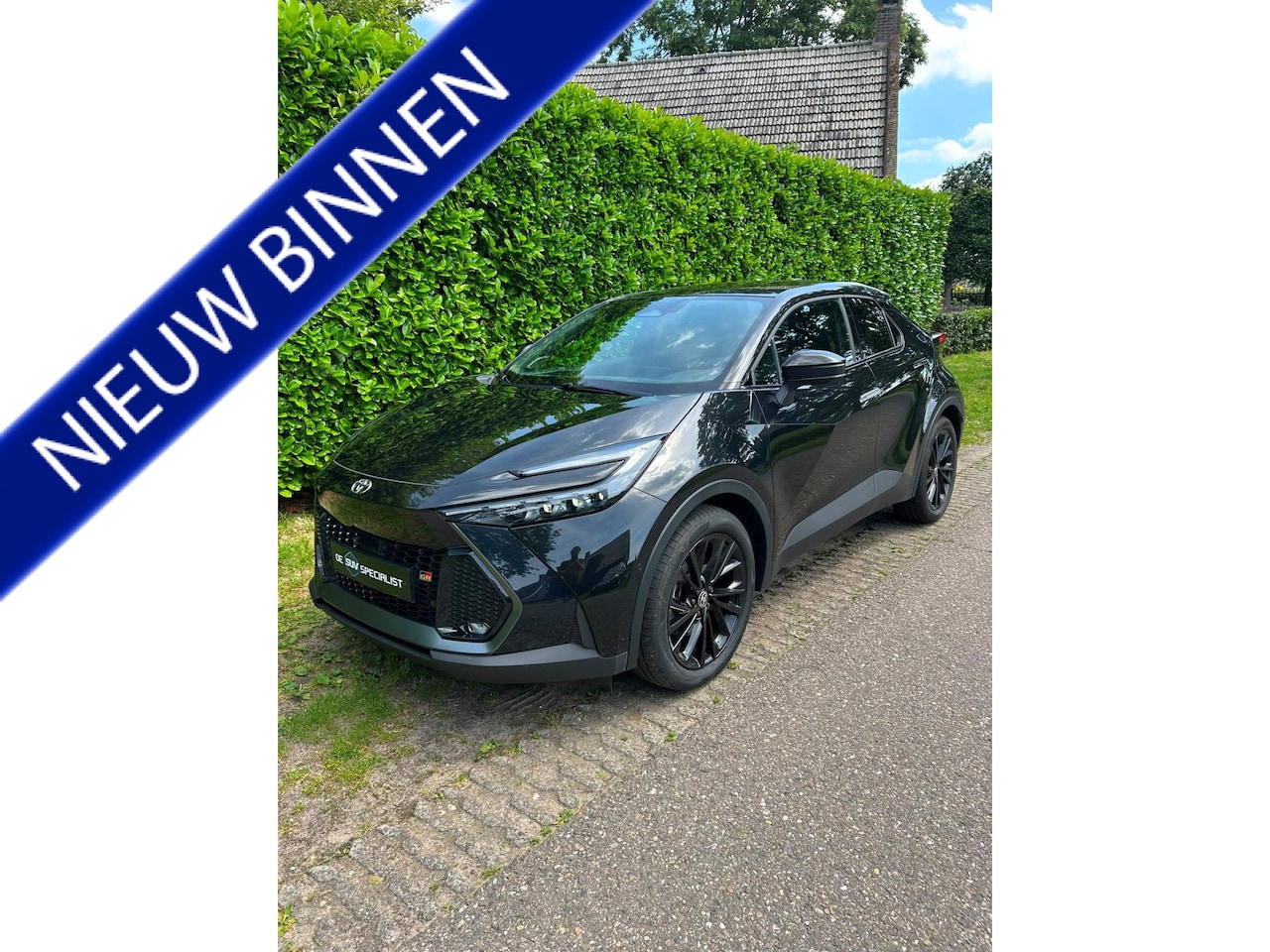 Toyota C-HR - 2.0 Plug-in Hybrid 220 GR SPORT PANO FULL! - AutoWereld.nl