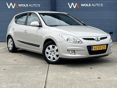 Hyundai i30 - 1.6i Dynamic / AUTOMAAT / DEALER ONDERH. / APK 06-2027