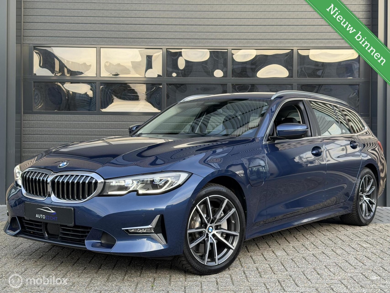 BMW 3-serie Touring - 330e xDrive eDrive Edition 330e xDrive eDrive Edition - AutoWereld.nl