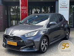 Toyota Yaris - 1.5 Hybrid 115 Dynamic LM-VELGEN 16'' APPLE/ANDROID LED NAVI KEYLESS CAMERA CLIMATE PRIVAC