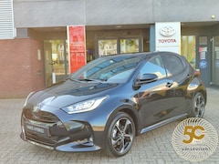 Toyota Yaris - 1.5 Hybrid 130 EXECUTIVE NIEUW DIRECT LEVERBAAR STOEL/STUURVERW 17'' LM-VELGEN PARK-SENSOR