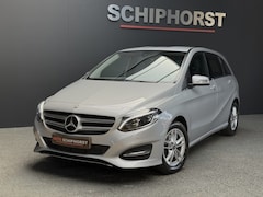 Mercedes-Benz B-klasse - B180 Ambition Navi Trekhaak Led Automaat 62000km