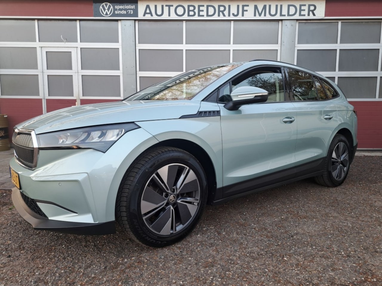 Skoda Enyaq - iV 60 180 Pk Business Edition Trekhaak, Apple Carplay, Camera, SOH 92% - AutoWereld.nl