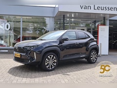 Toyota Yaris Cross - HYBRID 115 FIRST EDITION STOEL-STUUR-RUITENWISSER VERW. KEYLESS AD-CRUISE APPLE/ANDROID