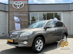 Toyota RAV4 - 2.0 VVT-i EXECUTIVE BUSINESS NL-AUTO AUTOMAAT KEYLESS NAVI STOELVERW EL-STOEL TREKHAAK 150