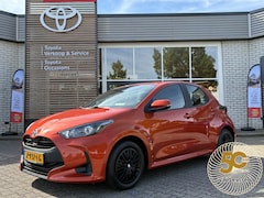 Toyota Yaris - 1.5 Hybrid ACTIVE NAVI 4S-BANDEN APPLE/ANDROID CAMERA CLIMA AD-CRUISE BLUETOOTH