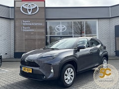 Toyota Yaris Cross - 1.5 HYBRID BUSINESS ALL-SEASON PARKEERCAMERA APPLE/ANDROID CLIMA AD-CRUISE BLUETOOTH