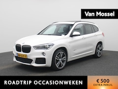 BMW X1 - sDrive20i M-PAKKET AUTOMAAT | LEDER | PANORAMADAK | MEMORY | HEAD UP