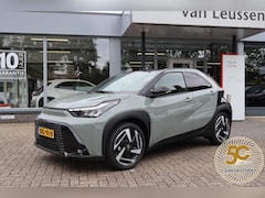 Toyota Aygo X - HYBRID 115 ENVY JBL-PACK STOELVERW. KEYLESS CLIMA LED VERLICHTING AD-CRUISE APPLE/ANDROID