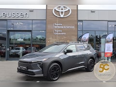 Toyota bZ4X Touring - Dynamic 75 kWh NIEUW & DIRECT LEVERBAAR BLIND-SPOT PARK-SENSOREN STOEL/STUURVERW APPLE/AND