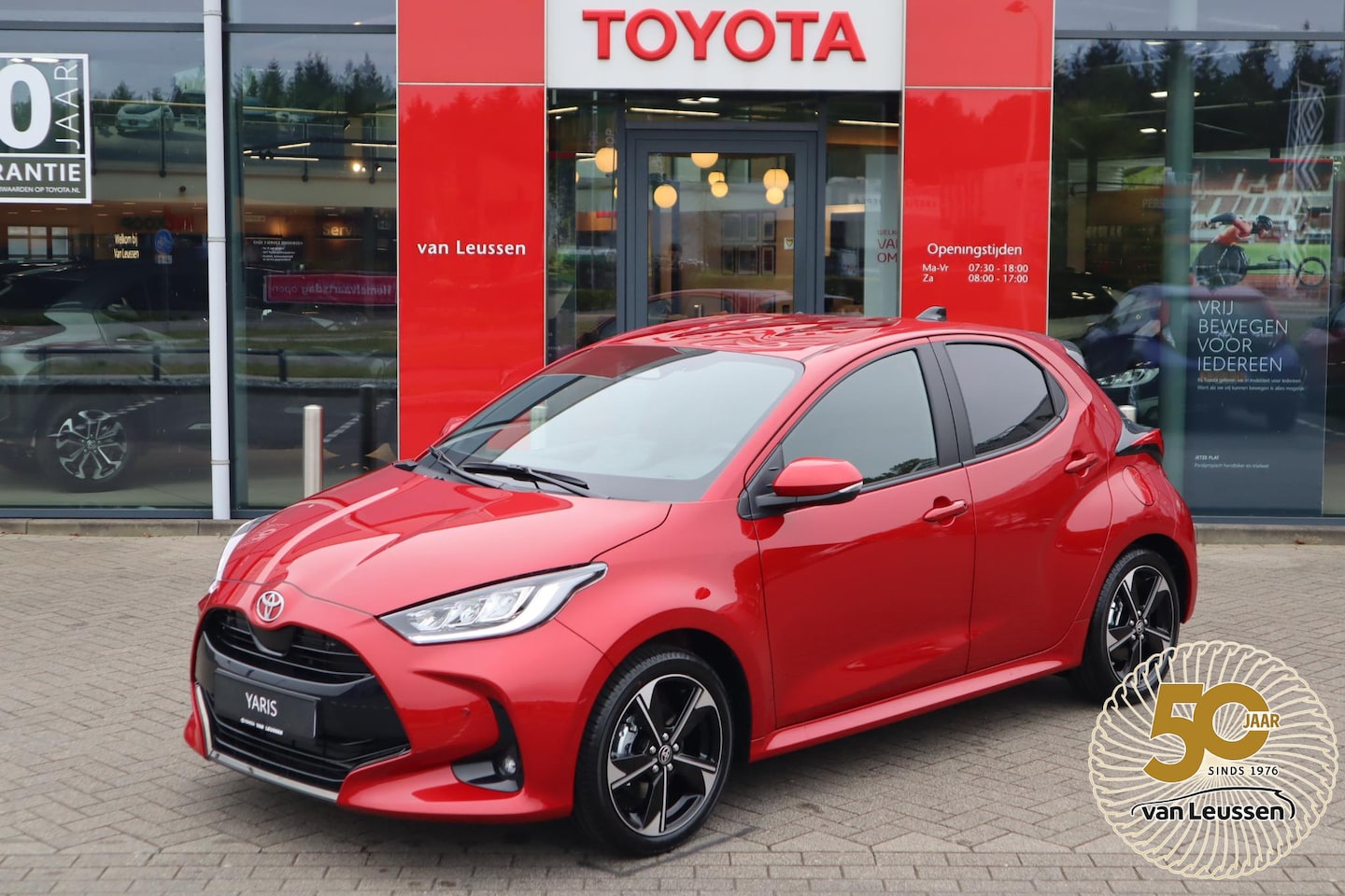 Toyota Yaris - HYBRID 130 EXECUTIVE NIEUW & DIRECT LEVERBAAR-VOORRAADKORTING!!! STOEL/STUURVERW PARK-SENS - AutoWereld.nl