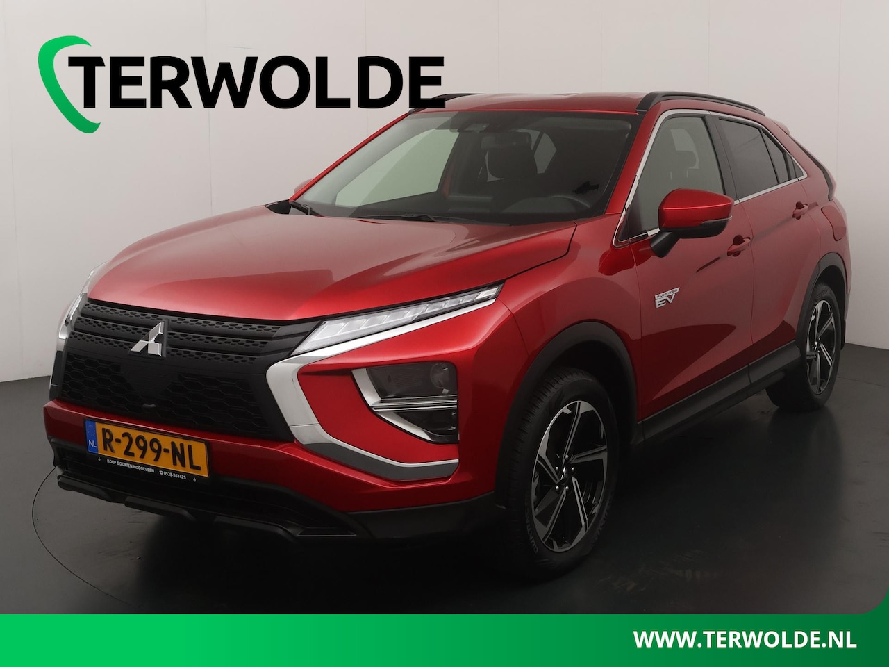Mitsubishi Eclipse Cross - Plug-In Hybrid 4WD Basis | Trekhaak | - AutoWereld.nl