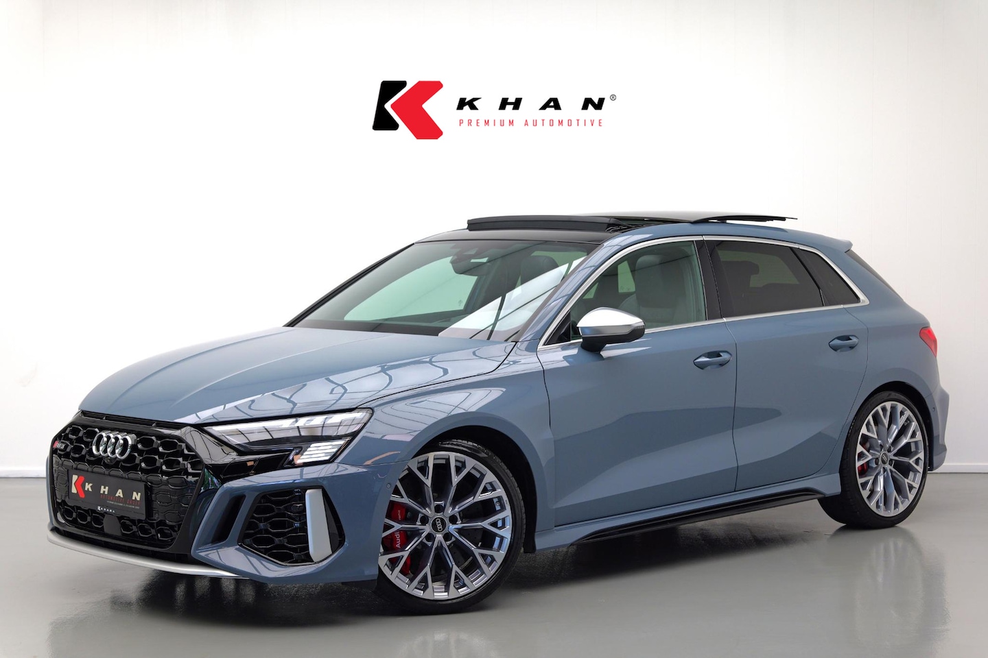 Audi RS3 - Sportback 2.5 TFSI quattro |Pano|Ceramic|360|Massage|Nieuwstaat!| - AutoWereld.nl
