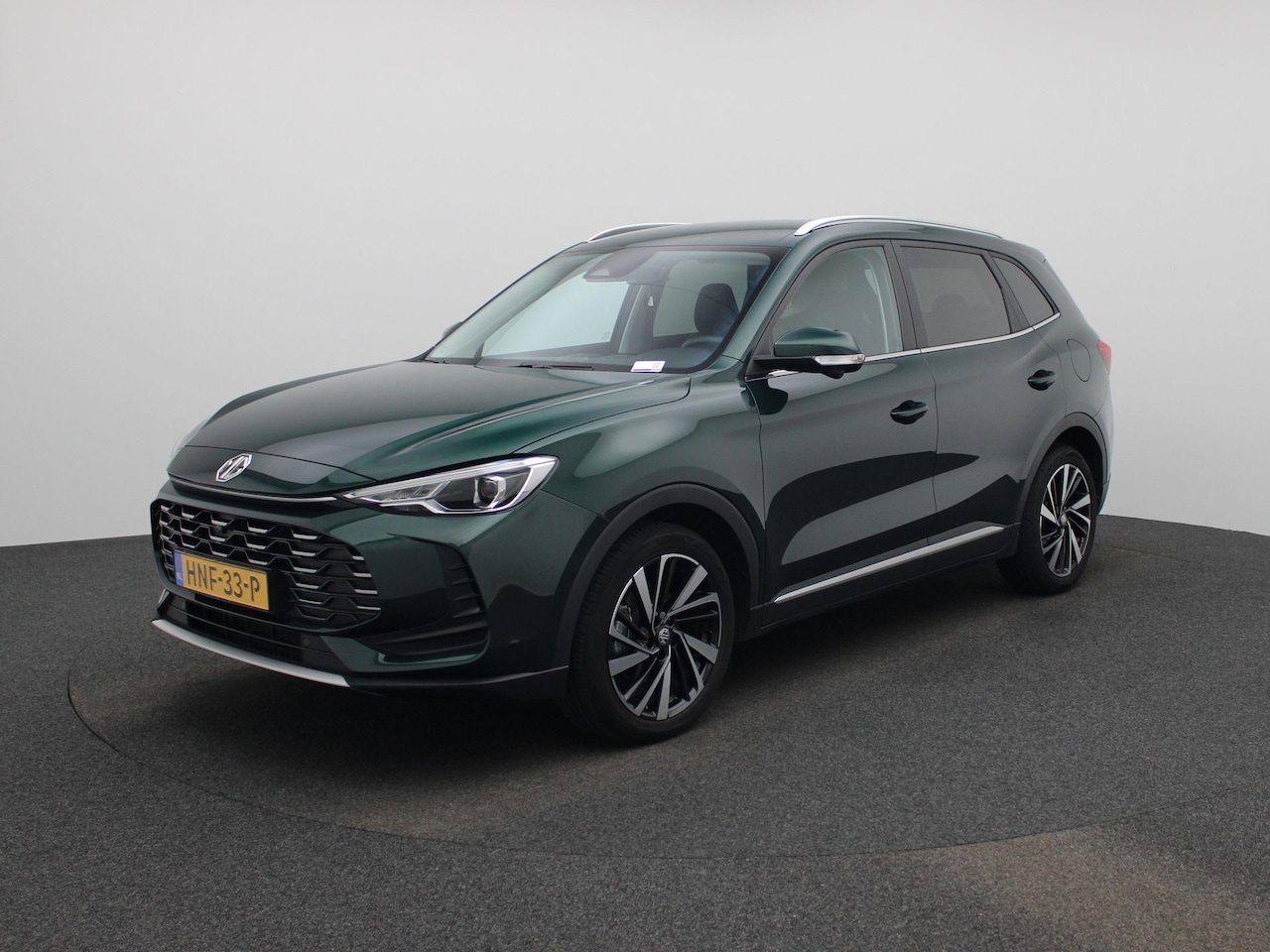 MG ZS - 1.5 Luxury | Navi | CarPlay | Leder | Led Koplampen | Stoel+ Stuurverwarming | 360 Camera - AutoWereld.nl