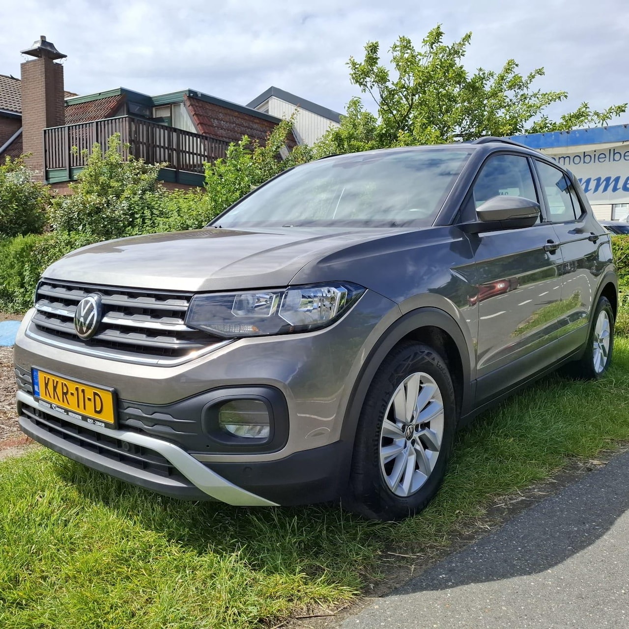 Volkswagen T-Cross - 1.0 TSI Life Navigatie - Sportvelgen - Verwarmde stoelen - AutoWereld.nl