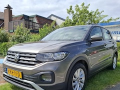 Volkswagen T-Cross - 1.0 TSI Life Navigatie - Sportvelgen - Verwarmde stoelen