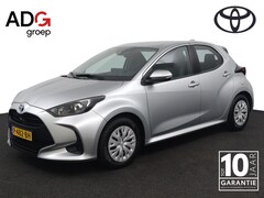 Toyota Yaris - 1.5 Hybrid Active Trekhaak | Adaptieve Cruise Control | Climate Control | Lichtsensor | Au