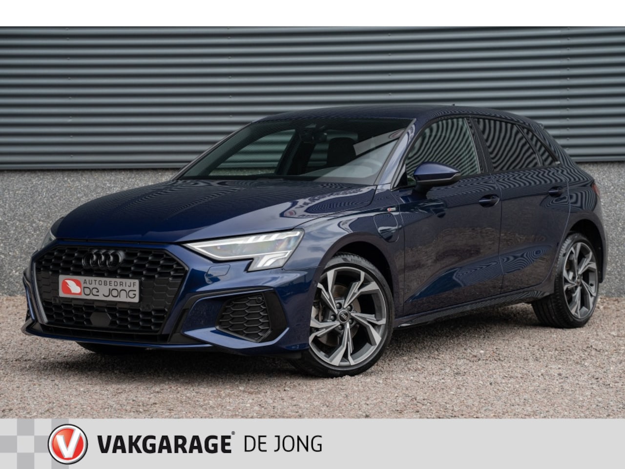 Audi A3 Sportback - 40 TFSIe 2X S-Line | RS-Stoelen | Trekhaak | Camera | Black Opti - AutoWereld.nl