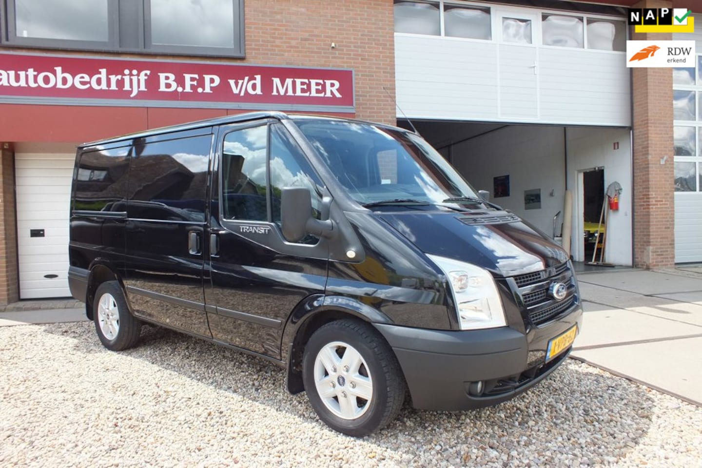 Ford Transit - 260S 2.2 TDCI Ambiente SHD - AutoWereld.nl