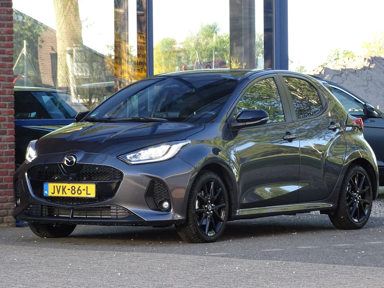 Mazda 2 Hybrid - 1.5 Homura Plus PANORAMADAK LEER - AutoWereld.nl