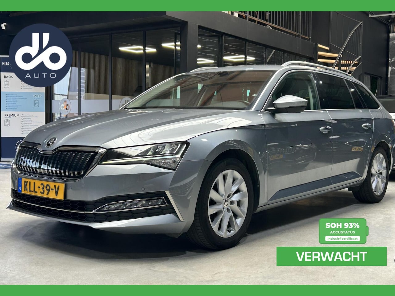 Skoda Superb Combi - 1.4 TSI iV Clever| SOH 93% TREKHAAK I DIGITAAL DISPLAY I NAVI + CAMERA - AutoWereld.nl