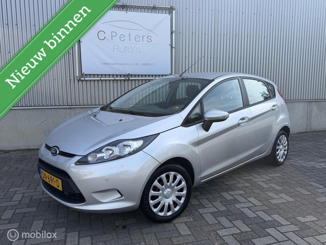 Ford Fiesta - 1.4 Trend Automaat 2011 / Airco / Stoelverwarming/ PDC / 5deurs / NAP - AutoWereld.nl