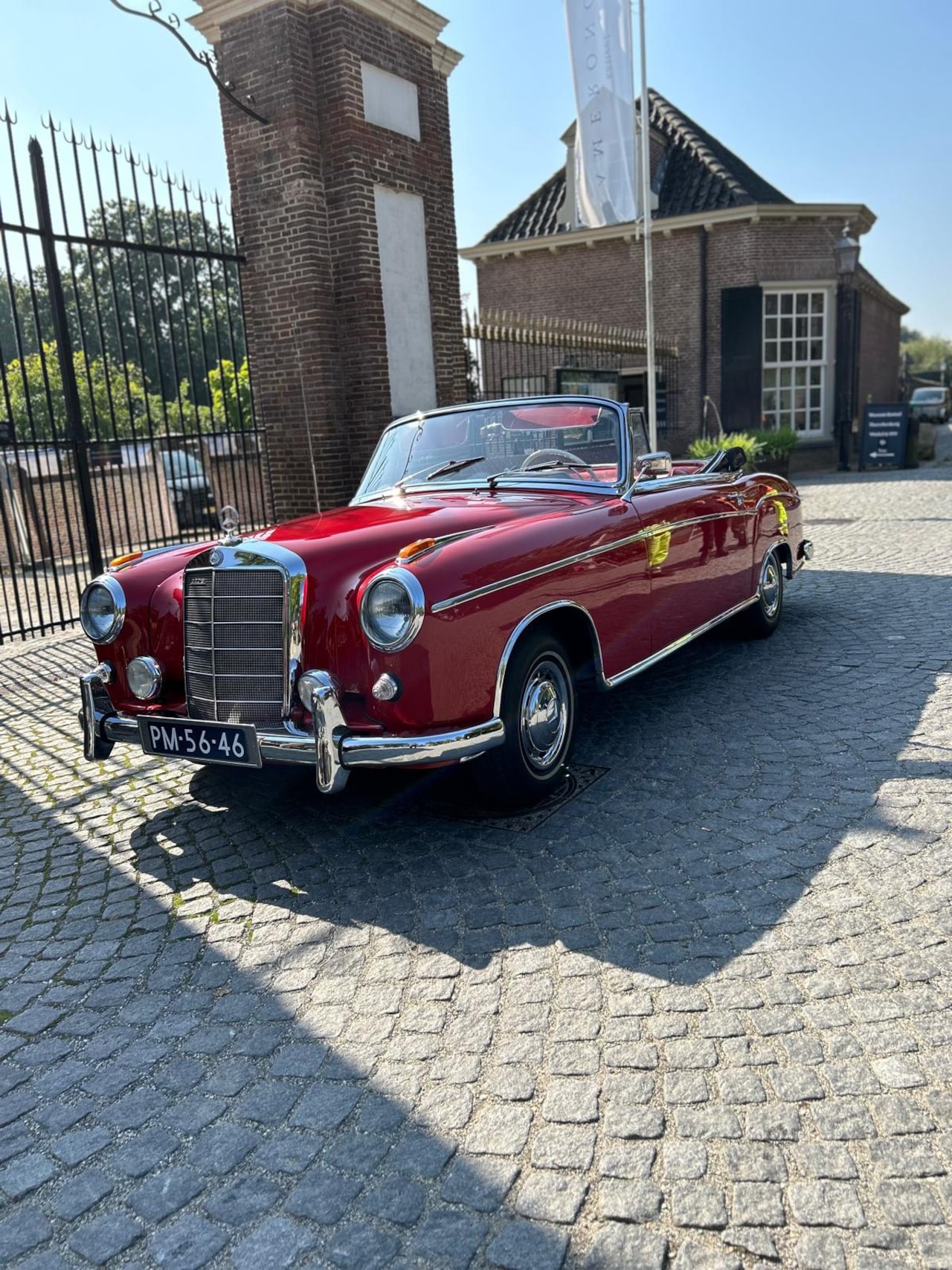 Mercedes-Benz 200-serie - 220 S Cabriolet (W180) - AutoWereld.nl