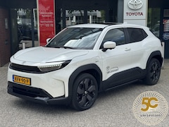Toyota Urban Cruiser - EXECUTIVE 61KWH PANODAK JBL-AUDIO 360°CAMERA 19"LM-VELGEN LED-PRISMA STOEL/STUURVERWARMING