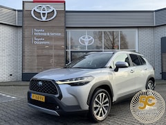 Toyota Corolla Cross - 2.0 HYBRID 184PK FIRST-EDITION BLIND-SPOT EL-ACHTERKLEP LM-VELGEN KEYLESS PARK-SENSOREN ST