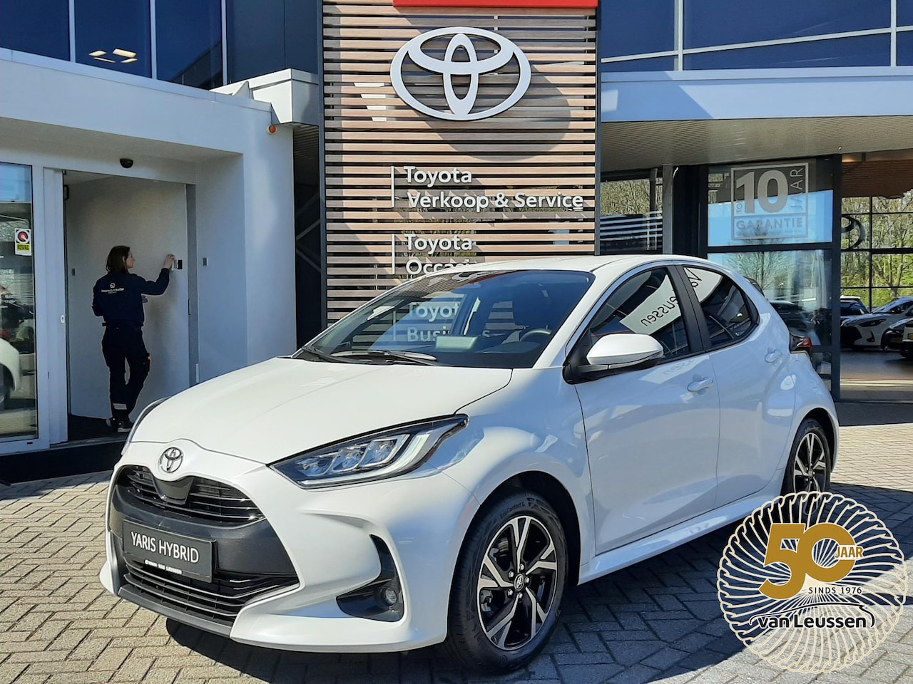 Toyota Yaris - 1.5 Hybrid 115 Business STOEL/STUURVERW APPLE/ANDROID LED AD-CRUISE CAMERA DAB+ LMV - AutoWereld.nl