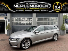 Volkswagen Passat Variant - 1.4 TSI GTE Connected Series Plus Panodak, 18Inch, Trekhaak, Camera 2016 Vol optie 204pk