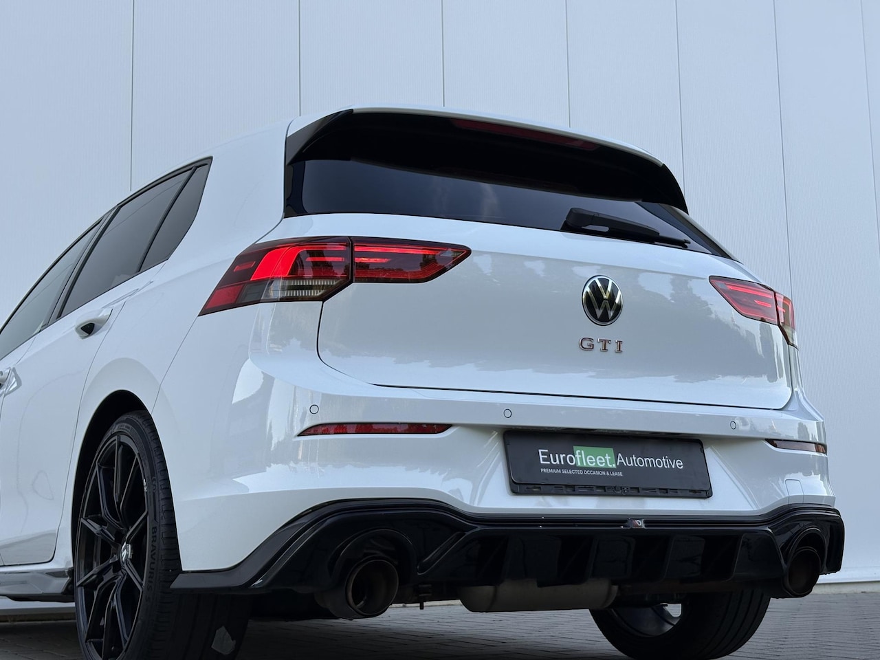 Volkswagen Golf - 2.0 TSI GTI | AKROPROVIC | MAXTON DESIGN | LKA | I.Q light
