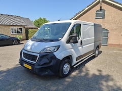 Peugeot Boxer - 2.2 BlueHDi 120 L2H1 3.0t AIRCO BJ 2022