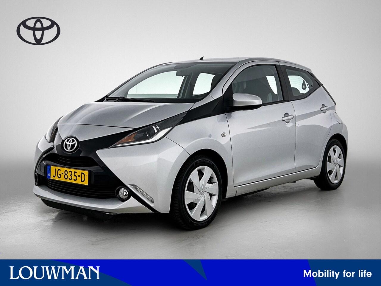Toyota Aygo - 1.0 VVT-i x-play eerst dashboard - AutoWereld.nl
