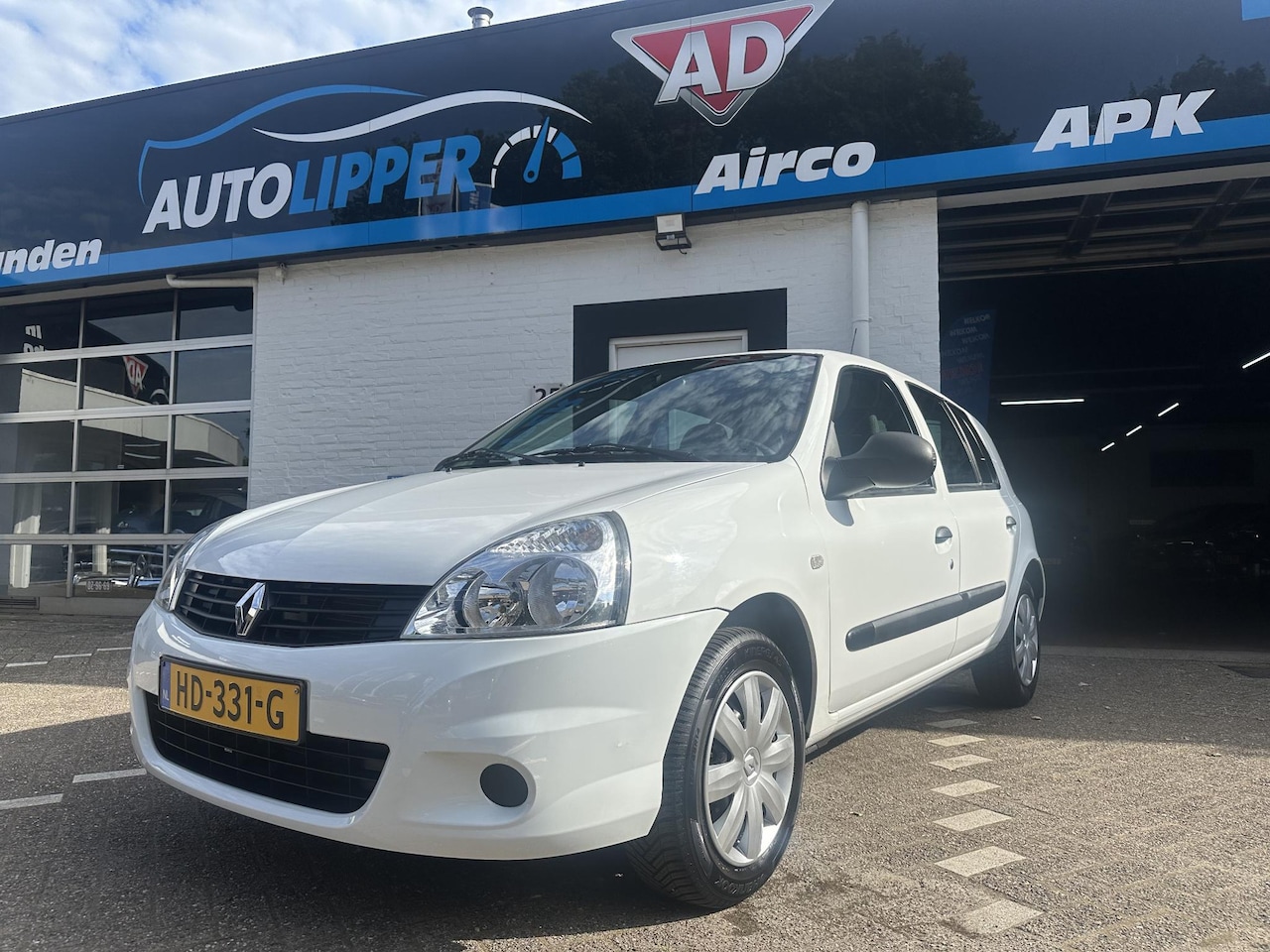 Renault Clio - 1.2 Night & Day /Nieuwe apk bij aflevering/5 drs/All season - AutoWereld.nl