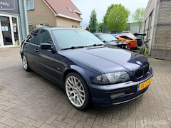 BMW 3-serie - 323i Executive