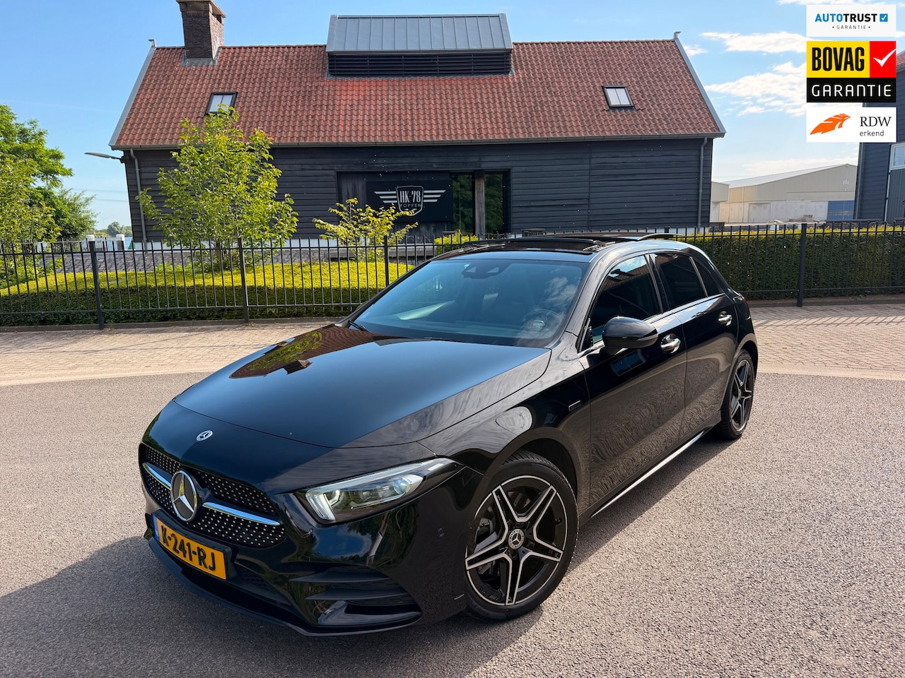 Mercedes-Benz A-klasse - 250 e AMG Limited Nightpakket Burmester Multibeam Panorama Memory Sfeer Camera Night Keyle - AutoWereld.nl