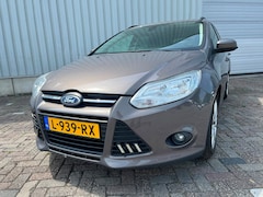 Ford Focus Wagon - 1.0 EcoBoost Trend - Start niet - Motor defect - Schade